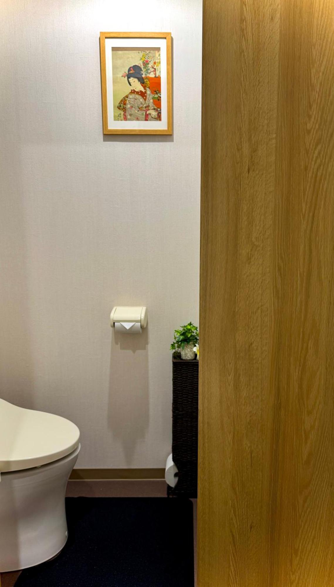 Modern And Traditional Fusion Villa In Umeda 3-Min Walk To Subway Ideal For Families And Groups Osaka Esterno foto